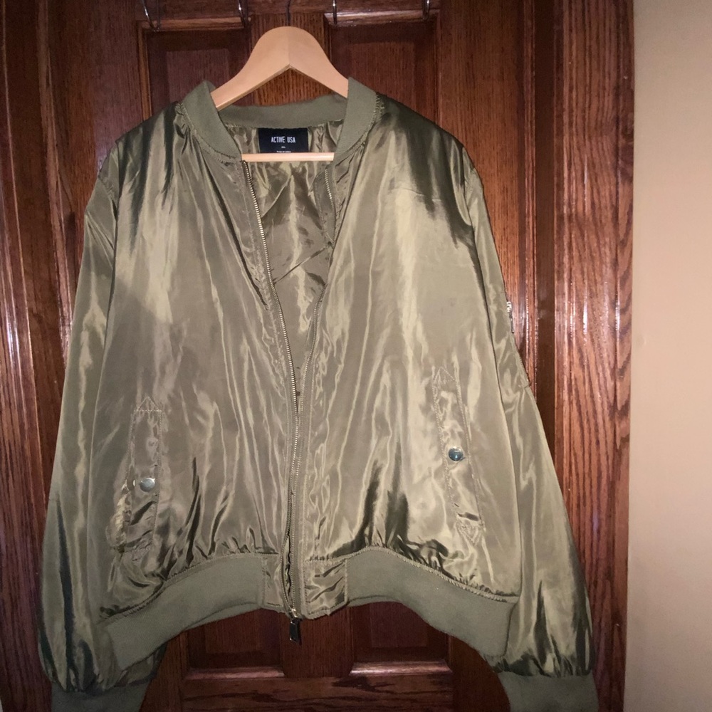 Olv Green Black Women Style Women’s Bomber Jacket Active USA Size 3XL [LIKE NEW]